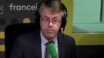 Eric Alauzet, député La République en marche du Doubs, était l'invité de L'interview J-1, lundi 4 décembre sur franceinfo. (FRANCEINFO / RADIO FRANCE)