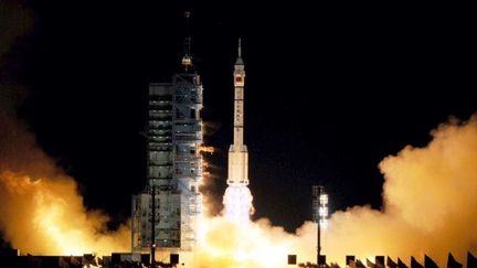 Lancement du vaisseau Shenzhou VIII, du désert de Gobi. (Sun zifa / Imaginechina)