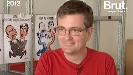 C’était l’un des piliers de Charlie Hebdo et il aurait eu 51 ans le 20 août 2018. En 2012, Stéphane Charbonnier, plus connu sous le pseudonyme de Charb, parlait de liberté d’expression, une valeur qui lui a coûté la vie.