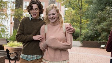 Timothée Chalamet et Elle Fanning à l'affiche du nouveau film de Woody Allen, "Un jour de pluie à New York". (Mars Distribution)