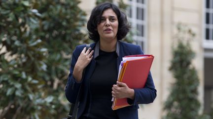 La ministre du Travail,&nbsp;Myriam El Khomri, arrive à Matignon, le 18 février 2016. (KENZO TRIBOUILLARD / AFP)