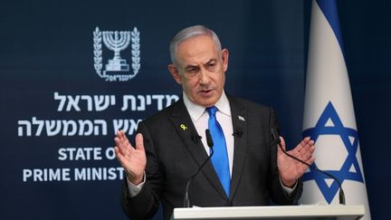 Le Premier ministre israélien, Benyamin Nétanyahou, lors d'une conférence de presse à Jérusalem, le 4 septembre 2024. (ABIR SULTAN / AFP)