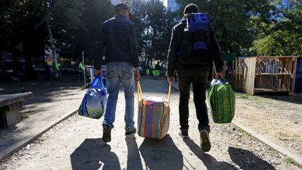 Des migrants vivent dans un parc de Bruxelles sans aucune infrastructure, dénonce Médecins du monde, alors qu'en 2015, une situation similaire avait entraîné l'aide de l'Etat belge (illustration)&nbsp; (FRANCOIS LENOIR / REUTERS)