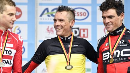 Philippe Gilbert (au centre), champion de Belgique, accompagné de Tim Wellens (à gauche) et Greg Van Avermaet. (YORICK JANSENS / BELGA MAG)