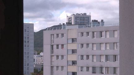 Clermont-Ferrand : les habitants visitent une dernière fois "la muraille de Chine" avant sa destruction