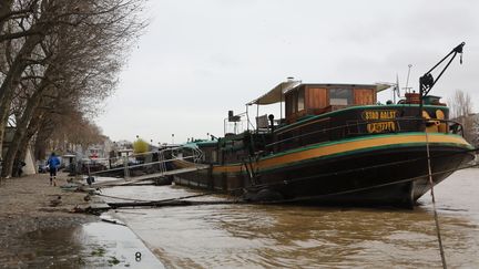 La Seine, le 5 janvier 2018. (LUDOVIC MARIN / AFP)