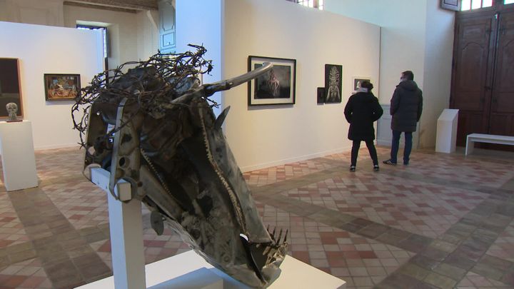 "Ecce&nbsp; Bos" de Philippe Demeiller(1995), l'un des oeuvres exposées au château de Biron. (France 3 Aquitaine)