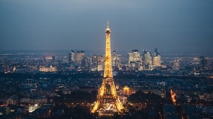 Paris se dépeuple...50 000 habitants l'ont quittée en cinq ans. (GARY YEOWELL / PHOTOLIBRARY RM / GETTY IMAGES)