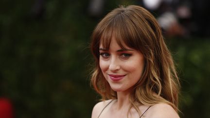 &nbsp; (Dakota Johnson interprète l'étudiante Anastasia Sleeve dans l'adaptation de Sam Taylor-Johnson © REUTERS / Lucas Jackson)