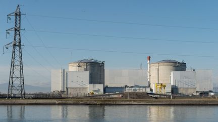 La centrale nucléaire de Fessenheim (Haut-Rhin) le 8 décembre 2015. (PATRICK SEEGER / DPA)