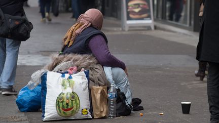 Le nombre de femmes sans-abri à Paris connaît une augmentation très importante, selon un rapport publié le 22 octobre 2018. (VINCENT LESAGE / MAXPPP)