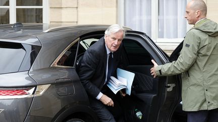 Michel Barnier doit faire sa déclaration de politique générale devant l'Assemblée nationale, mardi 1er octobre à partir de 15h. (GEOFFROY VAN DER HASSELT / AFP)