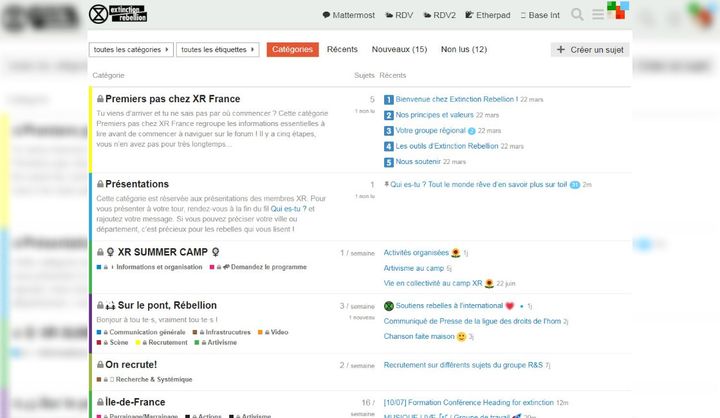 La page d'accueil du forum interne d'Extinction Rebellion&nbsp;affiche plusieurs rubriques. (BASE.EXTINCTIONREBELLION.FR)