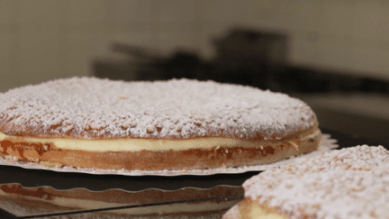 Pâtisserie : la tarte tropézienne, célébrité sucrée de Saint-Tropez (France 2)