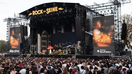 La chanteuse américaine Lana del Rey a enchanté 40 000 personnes en ouverture de Rock en Seine, le 21 août 2024. (ANNA KURTH / AFP)