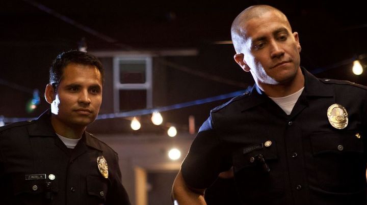 Michael Pena et Jake Gyllenhaal, acteurs principaux de "End of Watch", film am&eacute;ricain de David Ayer. (METROFILMS)