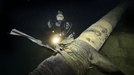 &nbsp; (Depuis près de 40 ans, le site industriel Altéo de Gardanne rejette légalement des "boues rouges" dans la mer Méditerranée © MaxPPP)