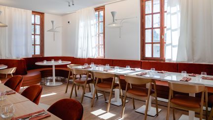 Le restaurant Les Beaux Mets ouvre ses portes dans la prison des Beaumettes à Marseille le 15 novembre 2022. (CAROLINE DUTREY)