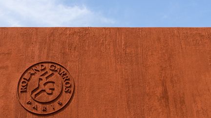 Le logo du tournoi de Roland-Garros (RICCARDO MILANI / HANS LUCAS)