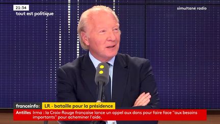 Le député européen et vice-président Les Républicains de la région Auvergne Rhône-Alpes, Brice Hortefeux, était l'invité de Jean-François Achilli&nbsp;dans "Tout est politique", mercredi soir sur franceinfo.&nbsp; (FRANCEINFO)