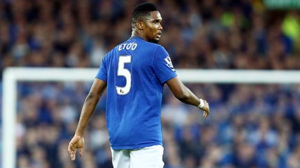 L'attaquant camerounais Samuel Eto'o sous le maillot d'Everton (MATT WEST / BACKPAGE IMAGES LTD)