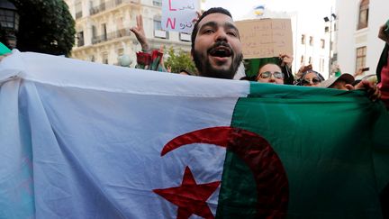 Manifestation d'étudiants à Alger le 5 mars 2019 (ZOHRA BENSEMRA / X90036)