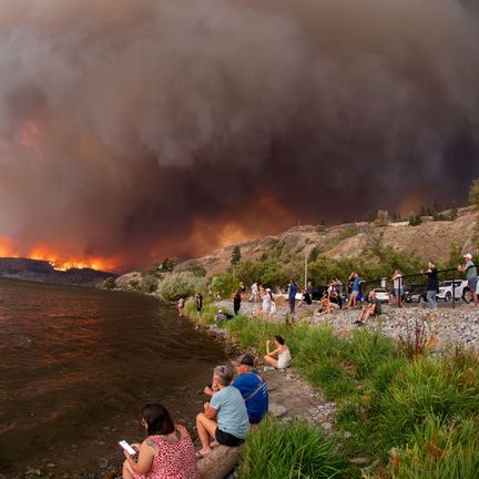 A wildfire in West Kelowna, British Columbia, western Canada, August 18, 2023. (DARREN HULL / AFP)