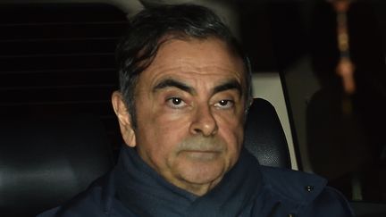 L'ancien PDG de Renault et Nissan Carlos Ghosn quitte le bureau de son avocat le 3 avril 2019 à Tokyo (Japon), le 3 avril 2019. (KAZUHIRO NOGI / AFP)