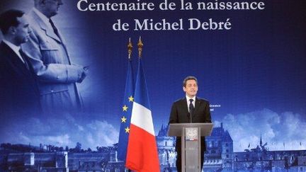 Nicolas Sarkozy rend hommage à l'ex-Premier ministre Michel Debré, à Amboise (Indre-et-Loire), 15 janvier 2012. (AFP - Alain Jocard)