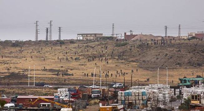 &nbsp; (Samedi dernier, quelque 500 migrants ont lancé l'assaut sur Melilla © José Palazon)