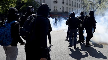 1er mai : évacuation des derniers manifestants à Paris