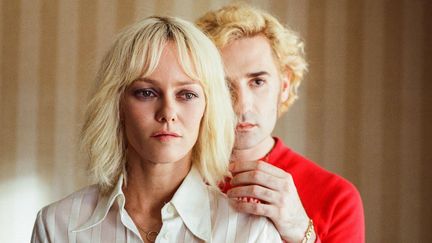  Vanessa Paradis et Nicolas Maury dans "Un couteau dans le coeur" de Yann Gonzalez
 (Memento Films Distribution )