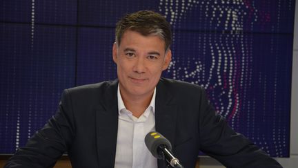 Olivier Faure, député PS de Seine-et-Marne, président du groupe Nouvelle Gauche à l'Assemblée nationale. (RADIO FRANCE / JEAN-CHRISTOPHE BOURDILLAT)