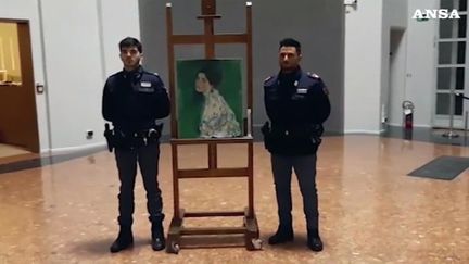 Capture d'écran d'une vidéo mise en ligne par la police italienne.&nbsp; (ITALIAN POLICE / HANDOUT / MAXPPP)