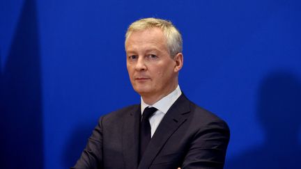 Le ministre de l'Economie, Bruno Le Maire, lors d'une conférence de presse sur les conséquences économiques du coronavirus, le 9 mars 2020, à Paris. (ERIC PIERMONT / AFP)