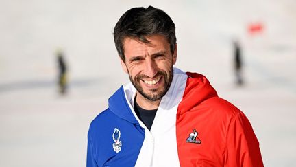 Tony Estanguet, président&nbsp;du Comité d'organisation des Jeux olympiques et paralympiques de Paris 2024.&nbsp;Ici en Chine, aux Jeux d'hivber paralympiques de Pékin, le 6 mars 2022.&nbsp; (WANG ZHAO / AFP)