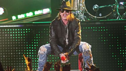 Axl Rose, chanteur des Guns N'Roses, en concert &agrave; Liverpool&nbsp;(Royaume-Uni), le 20 mai 2012.&nbsp; (WENN.COM / SIPA)