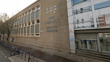 Le lycée Blaise-Pascal de Rouen avait fait l'objet d'une fausse alerte à la bombe, le 22 janvier 2024. (GOOGLE STREET VIEW)