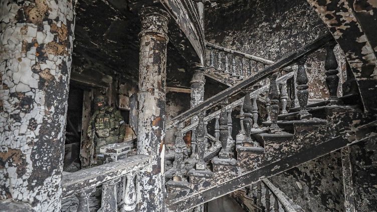 The interior of the Drama Theater in Mariupol, Ukraine, April 12, 2022. (SERGEI ILNITSKY / EPA)