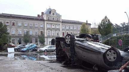 Crues et inondations : dans la vallée du Gier, des villes dévastées