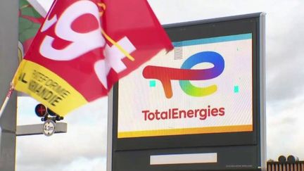 Pénurie de carburant : la CGT vote la poursuite de la grève, samedi 15 octobre