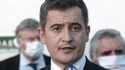 Gérald Darmanin a annoncé des renforts de police en Essonne après deux rixes successives entre bandes de jeunes qui ont fait deux morts.&nbsp; (IROZ GAIZKA / AFP)