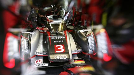 L'Audi R18 Ultra N.3 dans le viseur (AUDI COMMUNICATIONS MOTORSPORT / AUDI COMMUNICATIONS MOTORSPORT)