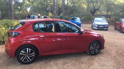 La toute nouvelle Peugeot 208, un look qui n'est pas sans rappeler celui de la 205GTI. (SERGE MARTIN FRANCE INFO)