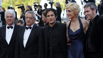 Didier Diaz à gauche aux côtés de Gérard de Battista, Gael Garcia Bernal, Charlotte Lipinska et Stéphane Brize, Festival de Cannes, mai 2010
 (Jean Claude Pierdet / Ina)