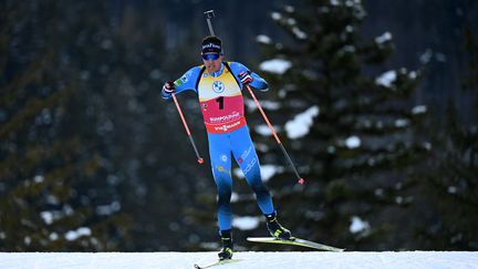 L'équipe de France de Biathlon arrive avec beaucoup d'ambitions aux JO de Pékin. En effet, avec Quentin Fillon Maillet en tant que leader qui compte déjà 5 succès cette saison en coupe du monde, les Bleus nourrissent de grands espoirs de médaille. Découvrez leurs premiers pas sur cette piste olympique.