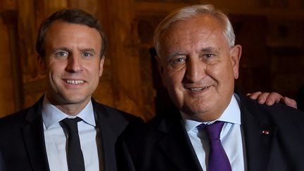 Jean-Pierre Raffarin a annoncé, lundi 4 mars, son soutien à Emmanuel Macron pour les élections européennes. (GUILLAUME SOUVANT / AFP)