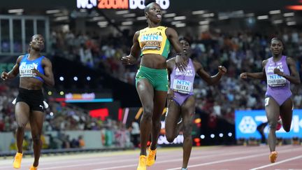 Mondiaux d'athlétisme : la Jamaïcaine Shericka Jackson conserve son titre sur le 200 mètres à Budapest