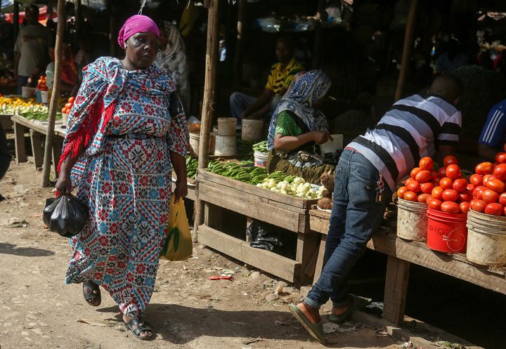 Sur un marché de Dar es Salaam (est de la Tanzanie), ancienne capitale du pays, le 31 mai 2019 (SAID KHALFAN / AFP)