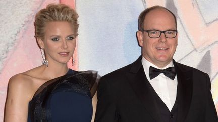 La princesse Charl&egrave;ne et le prince Albert II, le 29 mars 2014 &agrave; Monaco. (LE PALAIS PRINCIER / PIERRE VILLARD / SBM / SIPA)